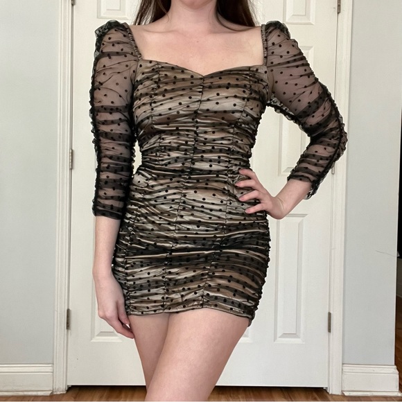 DO+BE | Ruched Polka Dot Dress - Picture 4 of 7